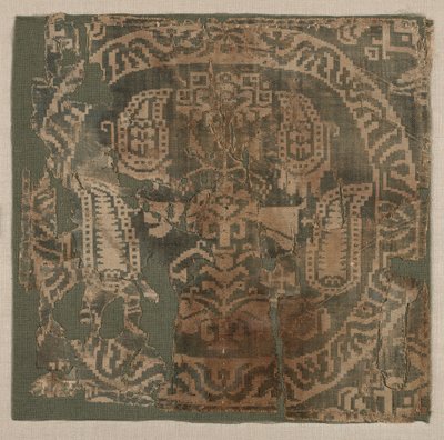 Tunik süslemesi, 8.-9. yüzyıl. by Unbekannt