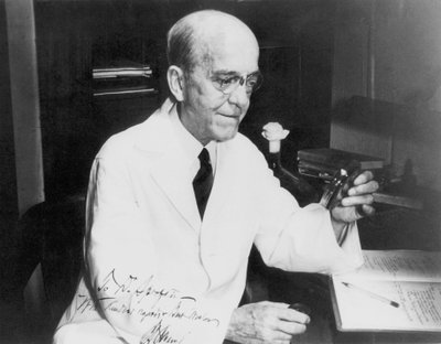 Oswald Theodore Avery, Kanada doğumlu Amerikalı bakteriyolog ve moleküler biyolog by Unbekannt