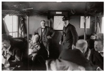 Bir Zeplin'in yolcu bölmesi, Konstanz Gölü, Almanya, c1909-1933 1933 by Unbekannt