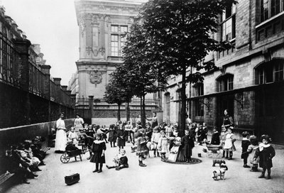 Paris Komünü sırasında okuldaki çocukların fotoğrafı, 1871 by Unbekannt