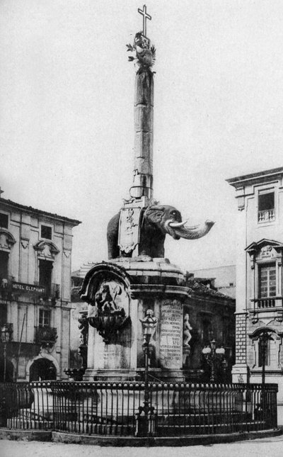 Piazza del Duomo Katedral Meydanı, Katanya, Sicilya, İtalya, c1923 by Unbekannt