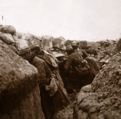 Saldırıya hazırlanıyor, Arne, Kuzey Fransa, c1914-c1918 by Unbekannt