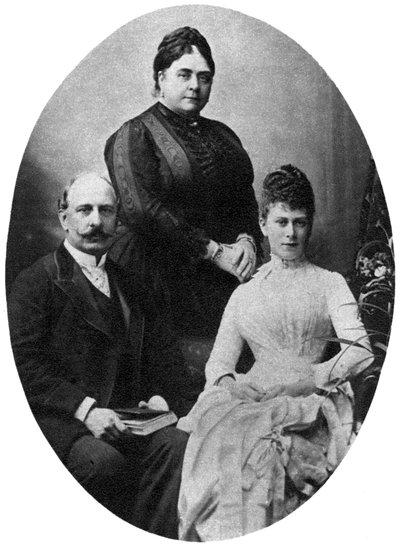Queen Mary ve ailesi, Teck Dükü ve Düşesi, c1890-1900, 1935 by Unbekannt