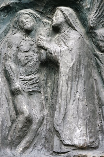 Saint-Pierre de Montmartre kilisesi: Notre Dame kapı heykeli: İsa çarmıhtan indirildi, Paris, Fransa by Unbekannt