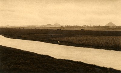 Saqqara - Dashur Piramitleri, c1918-c1939. by Unbekannt