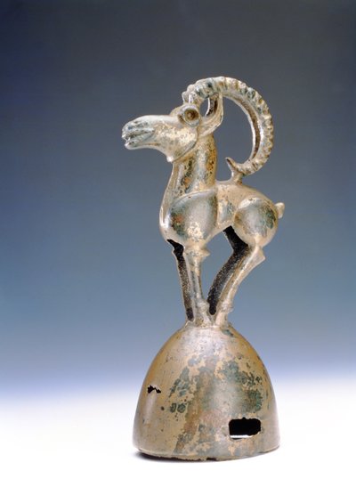 Dağ keçisi şeklindeki İskit terminali, Tagar dönemi, MÖ 7-6. yy (bronz) by Unbekannt