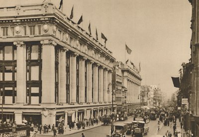Selfridges ve binanın yuttuğu eski Oxford Street mağazalarının sonuncusu, c1935. by Unbekannt