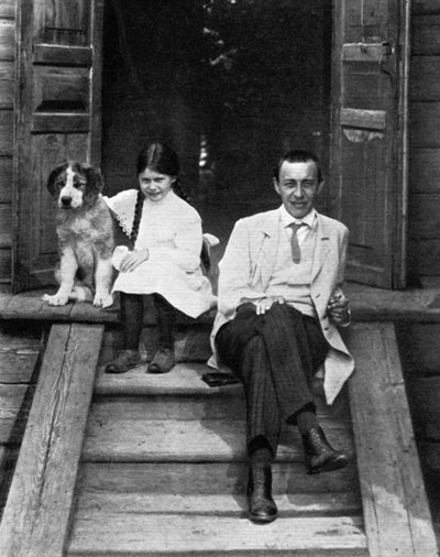 Sergei Rachmaninov, Rus besteci, piyanist ve orkestra şefi, Ivanovka, Rusya, 1913 by Unbekannt