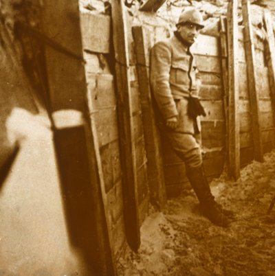 Siperlerdeki asker, c1914-c1918 by Unbekannt