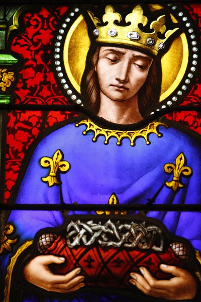 St Paul kilisesinde vitray, Lyon: St Louis dikenli tacı taşıyor, Lyon, Fransa by Unbekannt