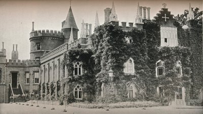Strawberry Hill, Rt. Tatlım. Lord Michelham, c1913. by Unbekannt