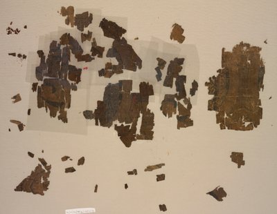 Yuvarlak kanatlı aslanlı taqueté parçaları, 899-1160. by Unbekannt