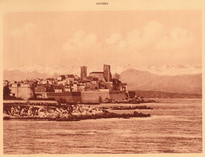 Alpler Sırtı ve Antibes, 1930. by Unbekannt