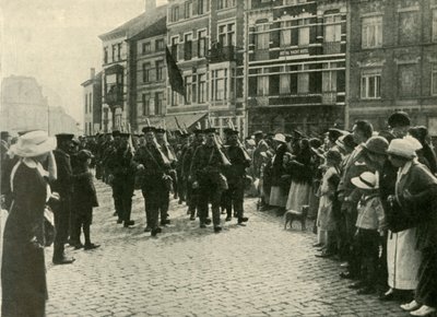 İngiliz Deniz Piyadelerinin Oostende Varışı, Birinci Dünya Savaşı, 1914, c1920. by Unbekannt
