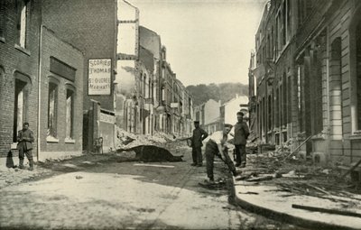 Avenue De Maastricht, Visé, 1919. by Unbekannt