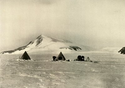Bulut Yapıcının Altındaki Kamp., c1908, 1909 by Unbekannt