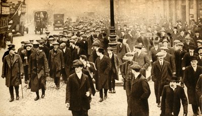 Futbolcular Taburu, Londra, Birinci Dünya Savaşı, 1914-1918, 1933. by Unbekannt