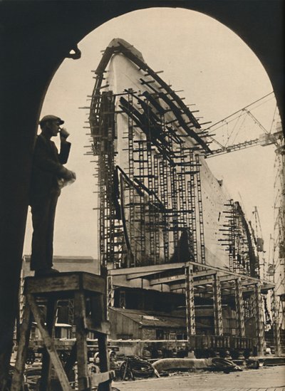 Massive Hull, kısmen yerleştirilmiş, 1930-1934, 1936 by Unbekannt