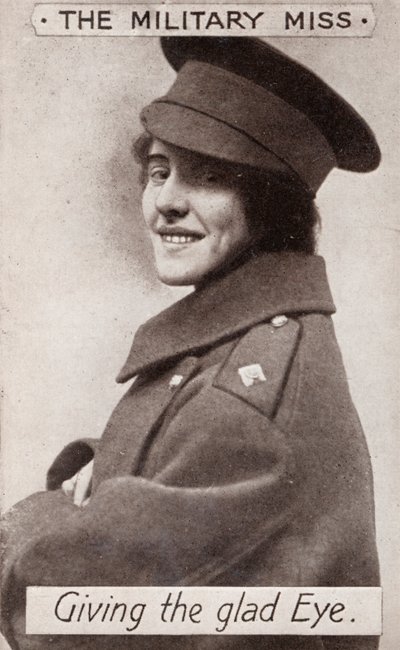 Askeri Bayan - Memnun Göz Vermek., c1914 by Unbekannt