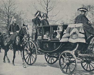 Manastırdan Dönen Kraliyet Çifti, 1923, 1937. by Unbekannt