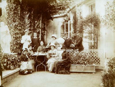Dük Fyodor Uvarov'un kır malikanelerinde ailesi, Porechye, Rusya, 1880'ler by Unbekannt