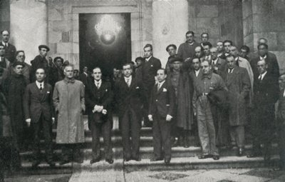 Bask hükümeti (veya lehendakari) başkanı Jose Antonio Aguirre ve hükümet üyeleri Barselona. Jubert Figueras Özel Vakfı. by Unbekannt