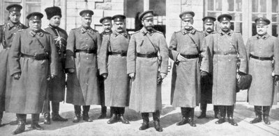 Rusya Çarı II. Nicholas ve generalleri ve kurmayları, 1917 by Unbekannt