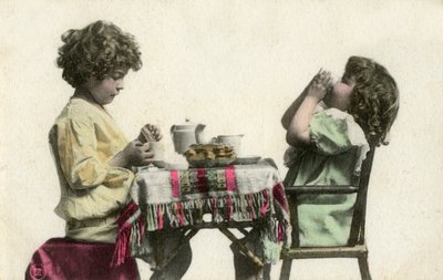 19. yüzyılın sonları veya 20. yüzyılın başlarında iki küçük çocuk by Unbekannt