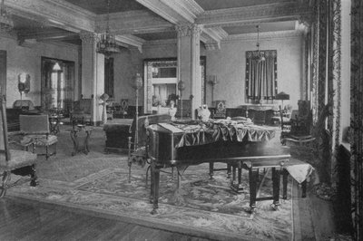 Salonun görünümü, Gaylord Apartments, Los Angeles, California. 1924 by Unbekannt