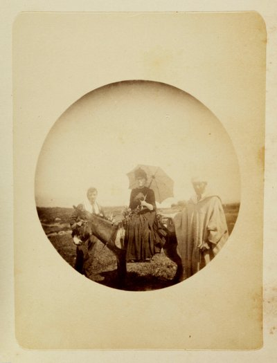 "Eşeke binen kadın", c 1890 by Unbekannt