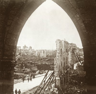 Ypres harabe, Flanders, Belçika, c1914-c1918 by Unbekannt