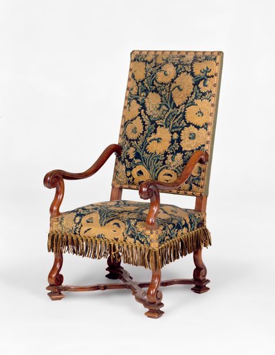 George II iğne işi kaplı kanepe, c.1745. Serpantin sırtlı, oymalı kabriole ayaklı, iğne işi kaplı kavisli kollar. by Unbekannt Unbekannt