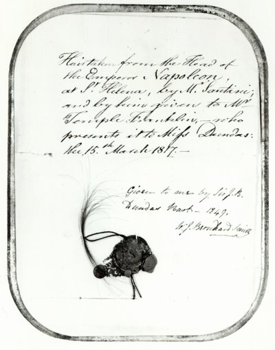Hair cut from the head of Emperor Napoleon by Giovanni Natale Santini and given by him to William Temple Franklin, 1816 (hair) by Unbekannt Unbekannt