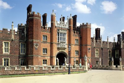 Hampton Court Sarayı, Bahar 14 ve 1520