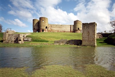Rhuddlan Şatosu, Dış Görünüm, İngiliz Okulu, (13. yüzyıl), Kuzey Galler, Birleşik Krallık by Unbekannt Unbekannt
