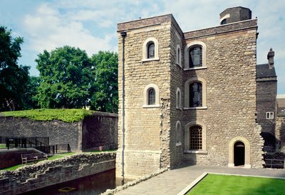 Mücevher Kulesi veya Kings Özel Dolap by Unbekannt Unbekannt