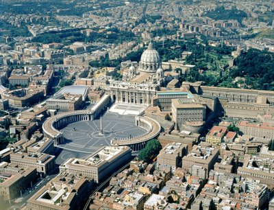 Yunan haç bazilikası, Piazza San Pietro ve çevresindeki Vatikan Şehri
