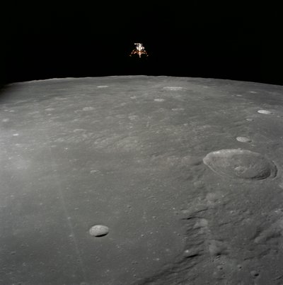 Apollo 12 ay modülü Fırtınalar Okyanusu