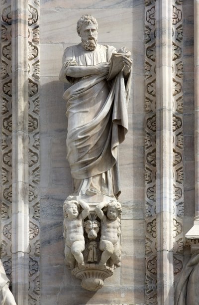 Mimari: Donato Carabelli (1811) tarafından St. Mark heykeli. Milano İtalya Katedrali