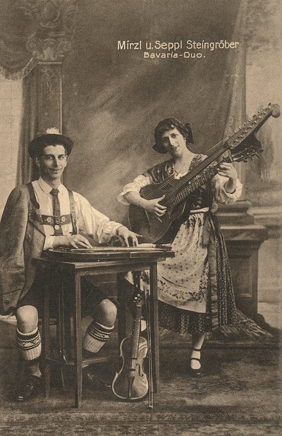 Bavyera-Duo, Almanya, 1910 dolayları (kartpostal) by Unbekannter Künstler
