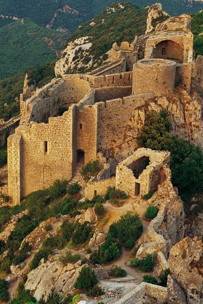 Şato de Peyrepertuse (Duilhac by Unbekannter Künstler