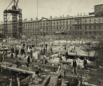 Yeni Devlet Dairelerinin İnşaatı, Great George Street, Westminster, Londra, 24 Eylül 1902, Birleşik Krallık (s/b fotoğraf) by Unbekannter Künstler