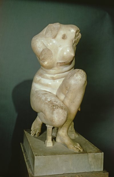 Çömelmiş Afrodit, MÖ 3. yüzyılın sonlarına ait orijinal Yunan bronzunun Roma kopyası (mermer) by Unbekannt