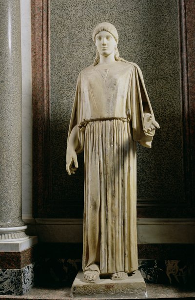 peplos giyen kadın figürü, Yunan (mermer) by Unbekannt