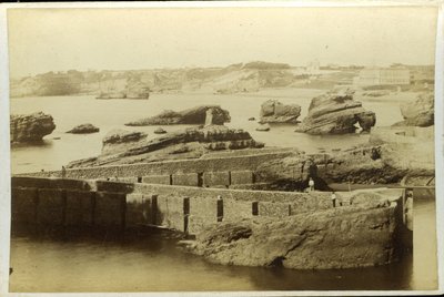 Fransa, Aquitaine, Pyrenees-Atlantiques (64), Biarritz: Balıkçı limanının gelişimi by Unbekannter Künstler
