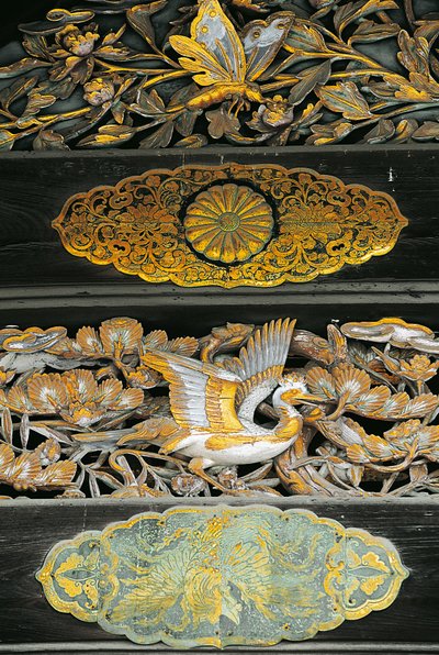 Yaldızlı kuşlar ve kelebekler, Ninomaru Sarayı