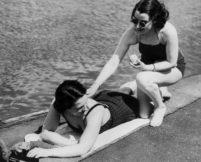 "Serpentine Lido