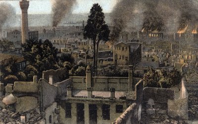 Yunanistan, Selanik (veya Selanik): muhtemelen 1917 yangını sırasında kısmen yanmış yukarı şehrin görünümü - Kartpostal 1914-1918 by Unbekannter Künstler