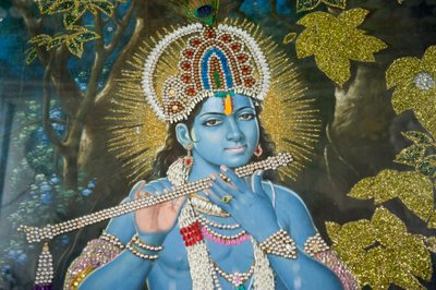 Hinduizm; Lord Krishna'nın flütle boyanması; Durgiana Mandir Vishnu Tapınağı; Amritsar; Pencap; Hindistan; Güney Asya; Asya by Unbekannt