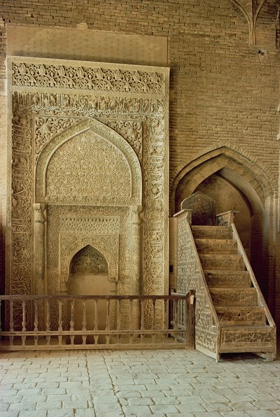 Sultan Uljaytu odasındaki mihrap (namaz nişi) ve minber (minber), muhtemelen 13./14. yüzyıl (fotoğraf) by Unbekannt
